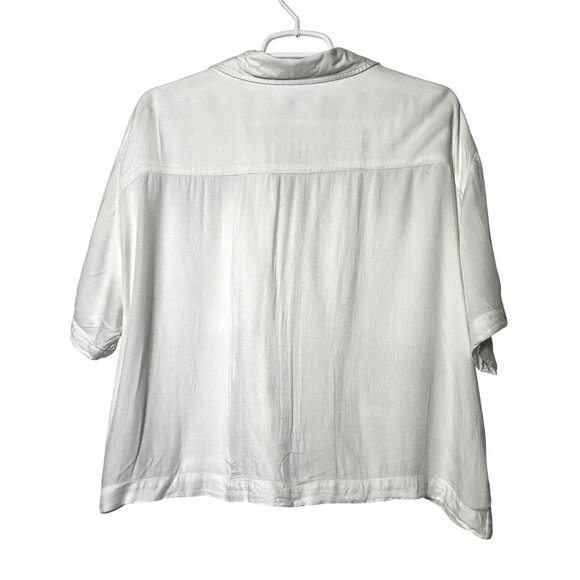 Viscose Relaxed White Button-Up Shirt With Pockets By Weekday, Size Large Women’ - Picture 2 of 7